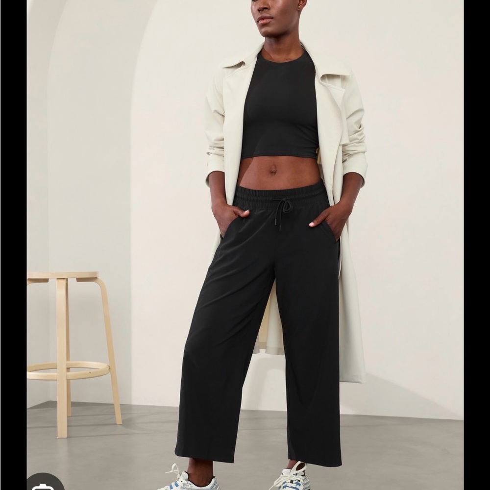 Athleta avenue wide leg cropped pants